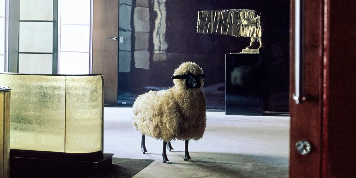 Vogue, November 01, 1971 - A wool-covered sculpture of a sheep, by Francois-Xavier Lalanne, in designer Yves Saint Laurent's home in Paris. (Horst P. Horst/Conde Nast via Getty Images) (Detail)