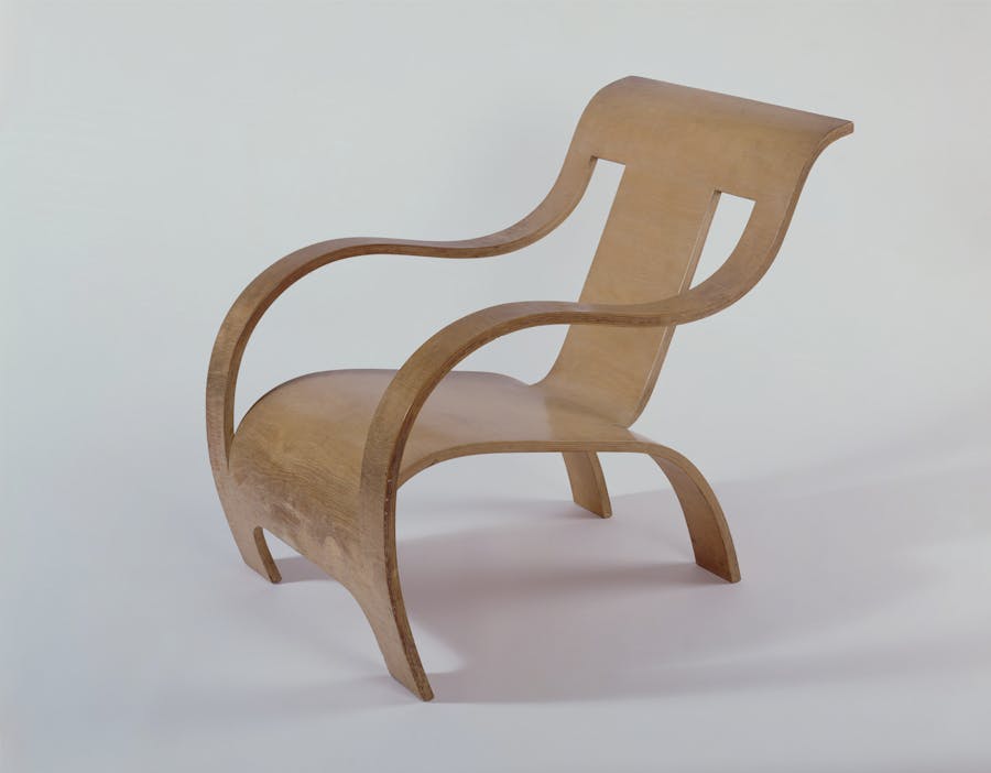 Gerald Summers, ‘Armchair’, 1934, manufactured by makers of Simple Furniture © Sainsbury Centre, University of East Anglia