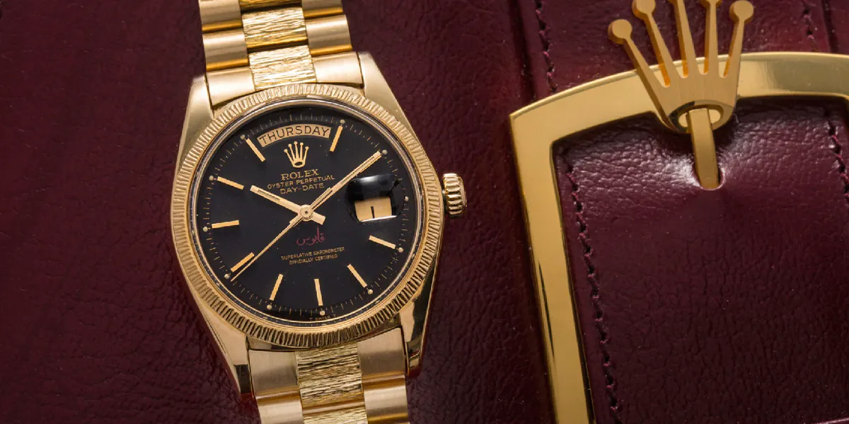 Rolex Day-Date ref. 1807 i gult guld, 36 mm, ca 1974. Såld hos Asprey i London till sultanen av Oman. Såld 2020 hos Christie's för 43 750 dollar. Foto © Christie's (detalj)