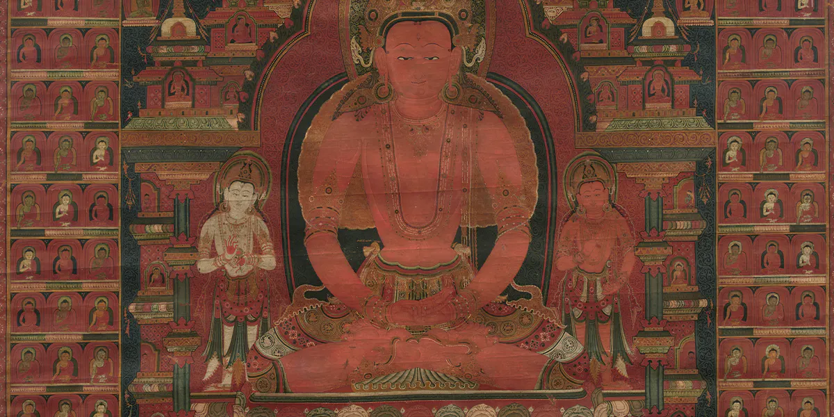 Imponente e raffinata thangka di Amitabha Buddha. Tibet, XVI secolo o prima. Montato in broccato d'oro. Incorniciato sotto vetro. 168 x 138 cm. Foto © Lempertz (dettaglio)