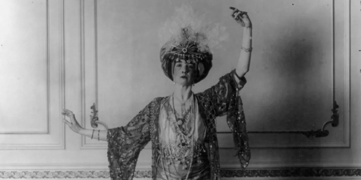  Gertrude Vanderbilt Whitney, 1877-1942, photographic print. Photo in the public domain