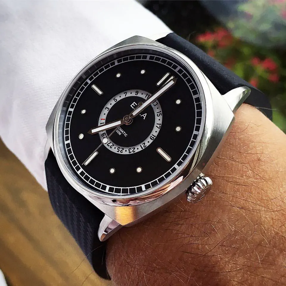 Todays Wristshot: E.C.A North Sea Watch on black rubberstrap(photo:ECAWC) 