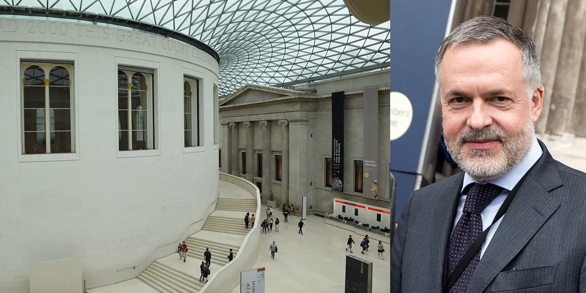 A sinistra: British Museum, Londra. Foto di RGY23. a destra: Hartwig Fischer, 2017. Foto di pubblico dominio
