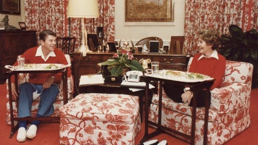 pic Ronald Reagan House Bel Air nancy reagan s bel air estate