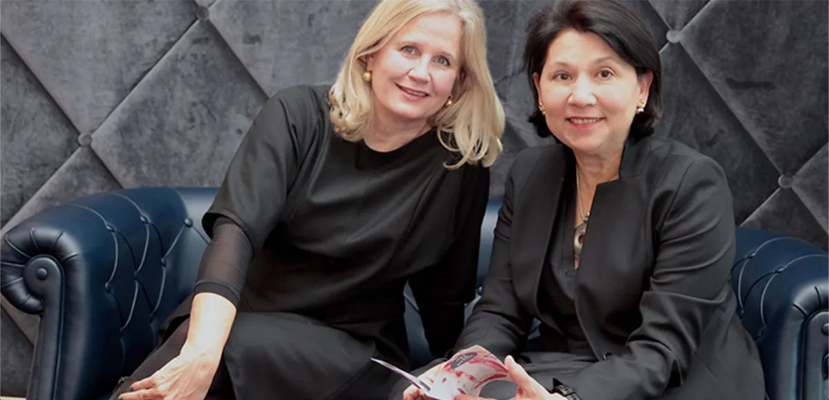 Elisabeth Kreuzhuber und Nandita Reisinger-Chowdhury starteten vor zwei Jahren mit art in print | Foto: © art in print
