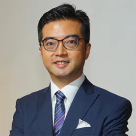 專訪2016典亞藝博主辦人的藝術洞見：不僅古董文玩和現當代藝術，還有攝影。