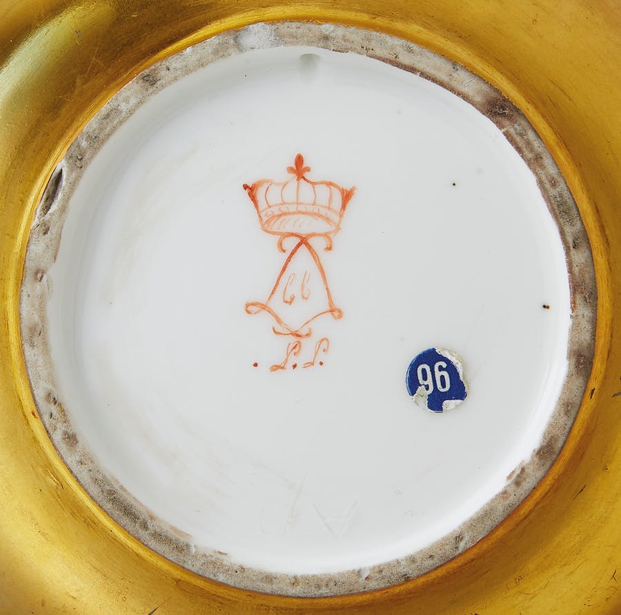Prestige Nina's Golden set: Teapot + Cup and Saucer - Nina's  Marie-Antoinette