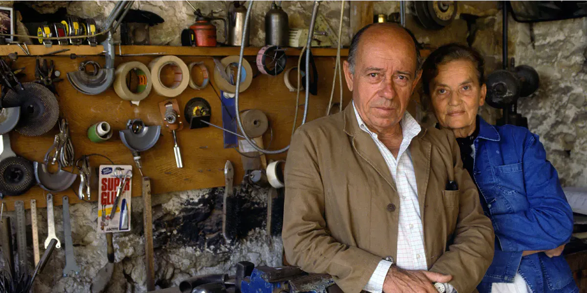 François-Xavier und Claude Lalanne in ihrem Studio in Ivry, 16. September 1991. Foto © Frederic REGLAIN / Gamma-Rapho via Getty Images (Detail)