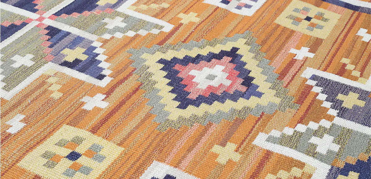 Märta Måås-Fjetterström (1873-1941), Teppich, hergestellt vor 1924, AB MMF Båstad, 290 x 200 cm. Foto © Auktionskammaren i Vätterbygden (Detail)