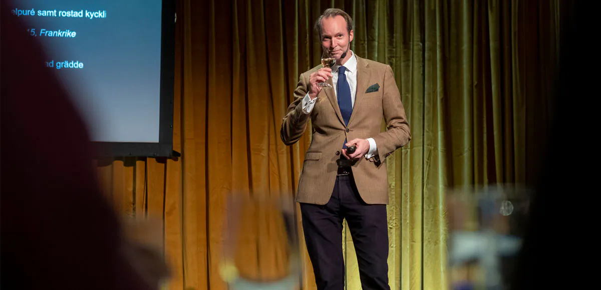 Pontus Silfverstolpe på Historiska lunchen, Antikmässan 2019. Foto: Gustav Kaiser