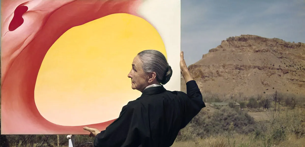 Georgia O'Keeffe vor ihrem Atelier, Abiquiu, New Mexico, 1960. Foto von Tony Vaccaro / Getty Images (Detail)