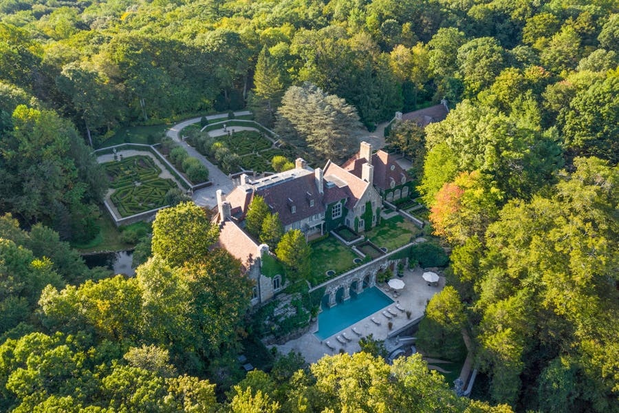 Vince Camuto's fairytale estate