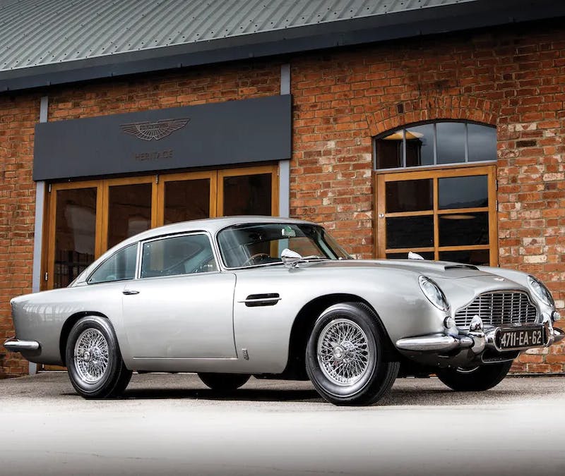 L'Aston Martin DB5 del film Goldfinger (1964). Immagine © RM Sotheby’s