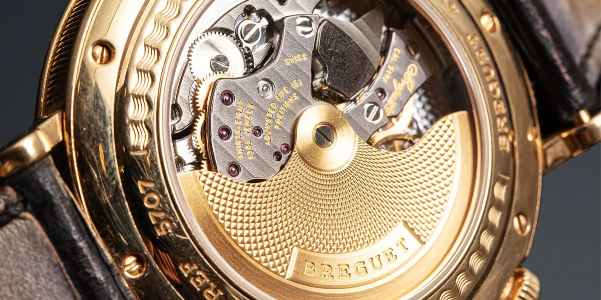 Breguet, Réveil du Tsar, ref. 5707, n ° 4916, c. 2007, wristwatch in 18k (750) yellow gold with dual time zone, alarm function and date. Photo © Rossini