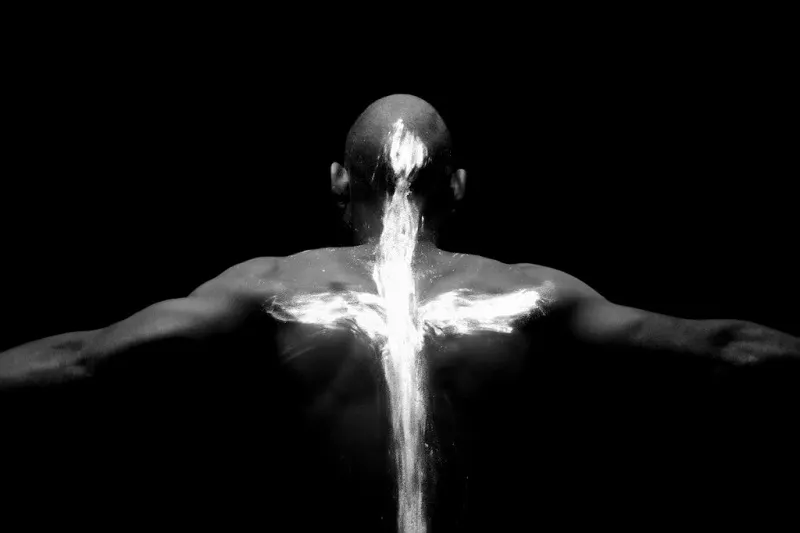 Ed Cross Fine Art. MARIO MACILAU. Sin título, Faith Series (2016)