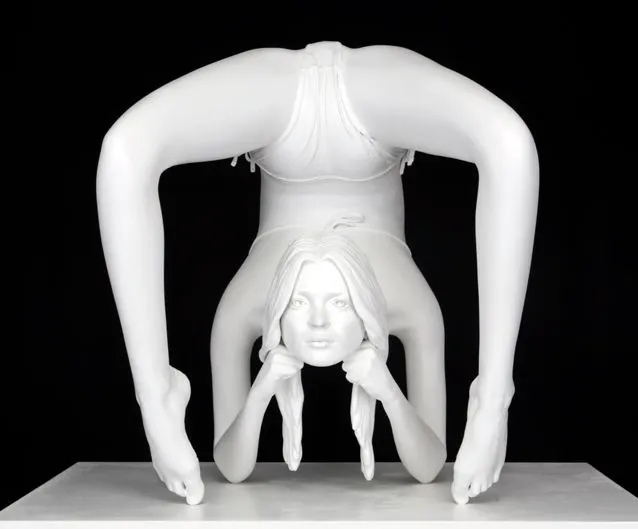 Marc-Quinn-Microcosmos