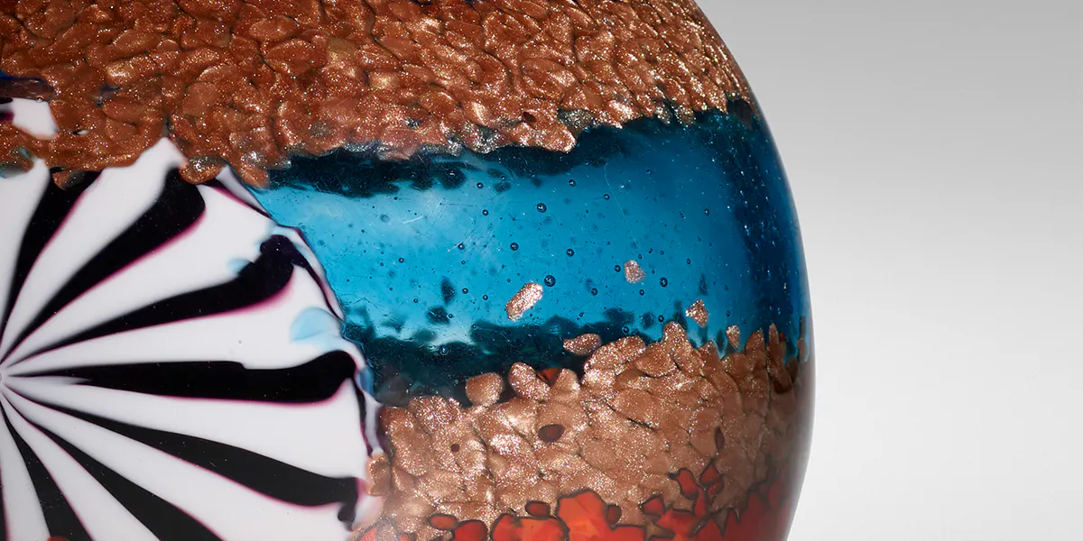 Dino Martens, Vase "El Dorado", Aureliano Toso, 1953, 18 x 17 cm. Foto © Wright (Detail)