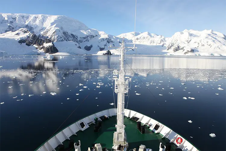 First Antarctic Biennale launches open call for artistic project