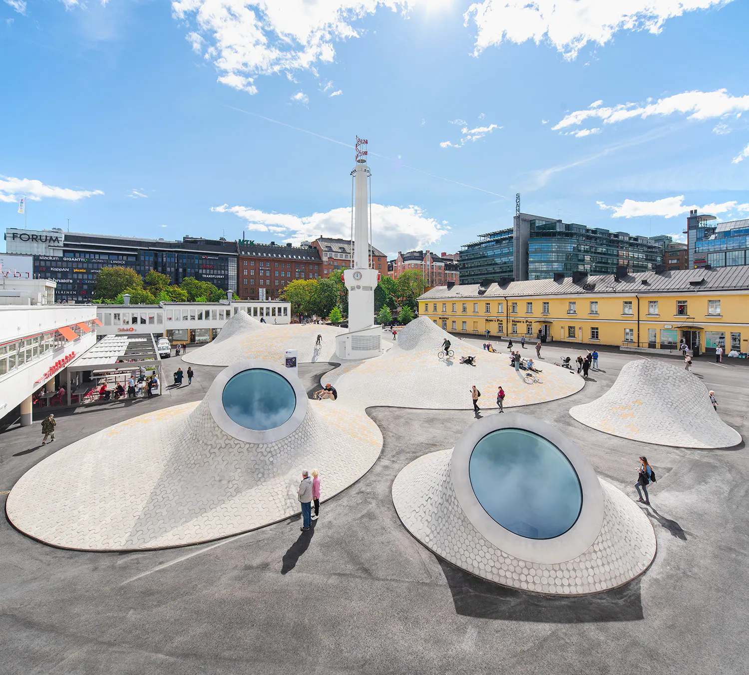 Amos Rex invigdes under 2018. Under torget finns 
2 000 kvadratmeter museum. 
Foto: Amos Rex