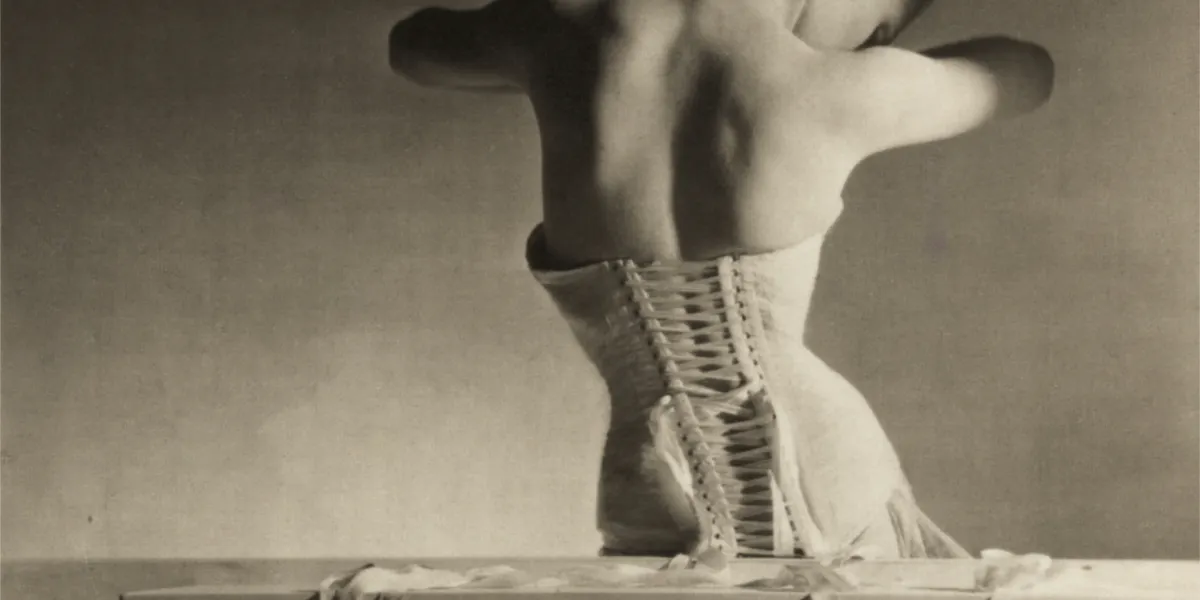 Horst P. Horst (1906-1999), Mainbocher Corset, Paris, 1939, platinum print on silk, printed circa 1990, 24.2 x 18 cm. Sold at Christie's in 2008 for $133,000. Photo © Christie's (detail)