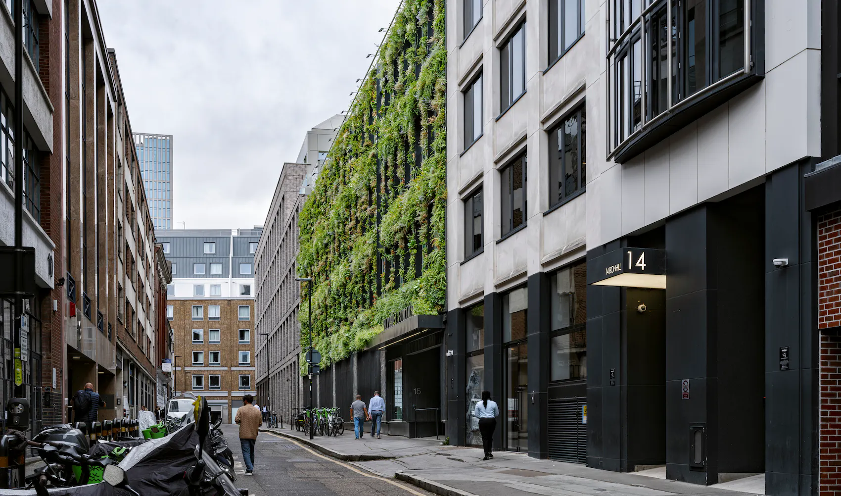 15 Bonhill Street: Barr Gazetas’ office block retrofit presents a pragmatic, layered response to contemporary occupational patterns, extending the life and relevance of an existing building.