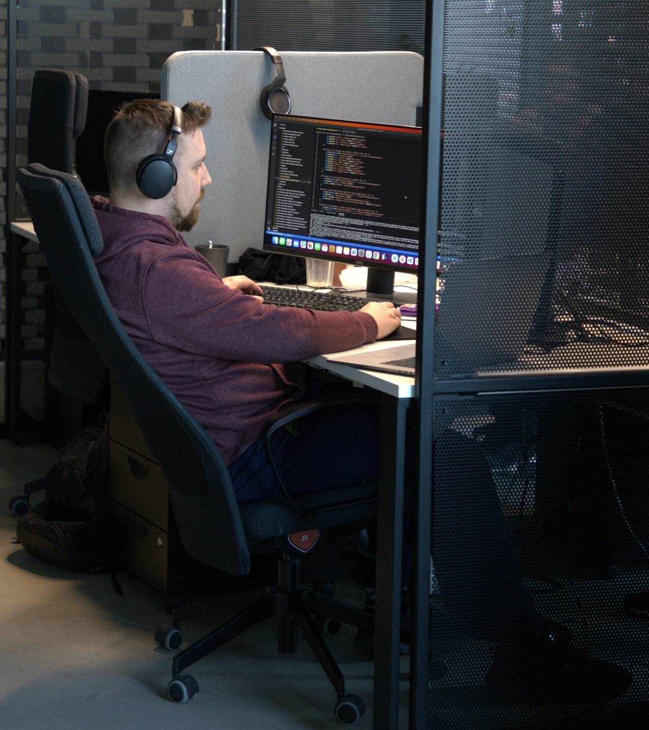 A newbie working at a computer A newbie working at a computer