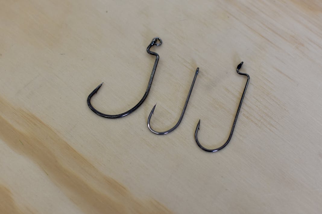 How to Choose the Right Texas Rig Hook
