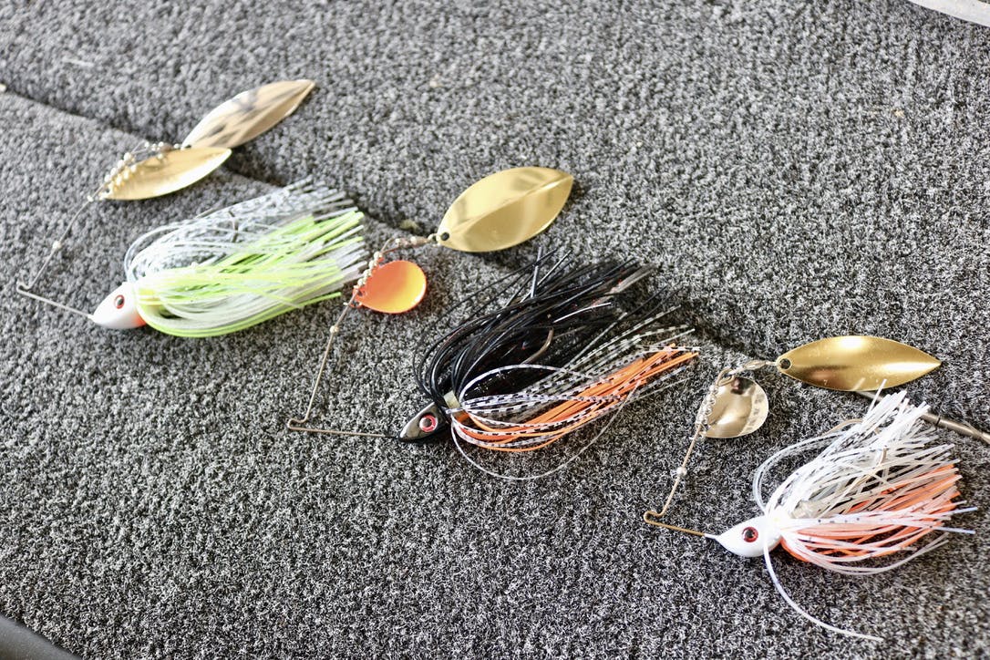 Choosing Bass Fishing Spinnerbait Blades 