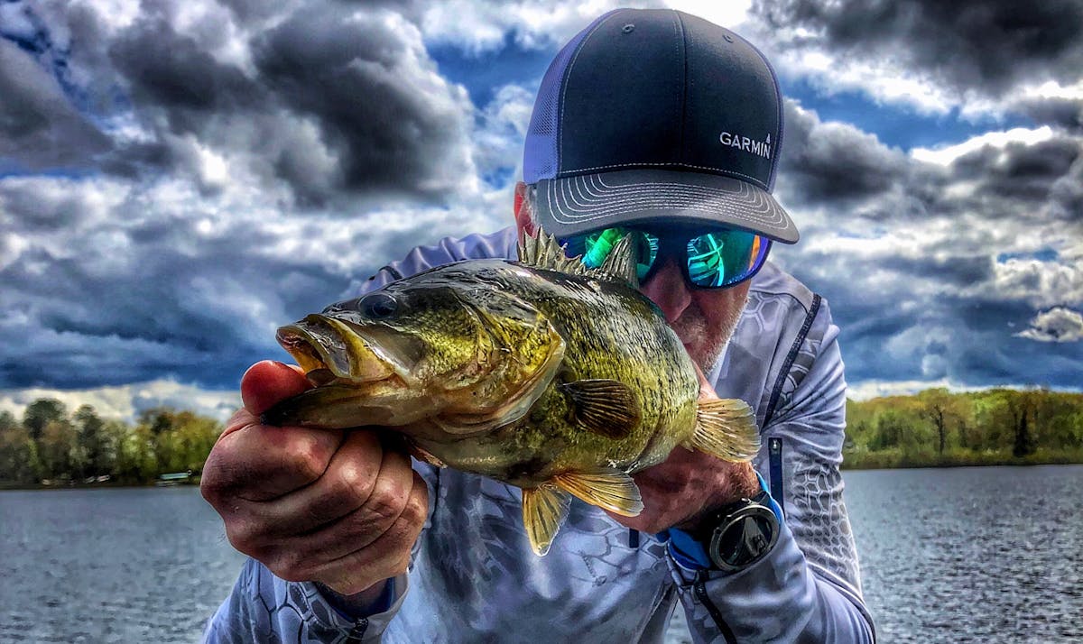 https://images.prismic.io/bassu/8157f1a7-4886-43e1-ad15-498c5c216f33_Steve+Walleye.JPG?auto=compress%2Cformat&h=1800&rect=0%2C716%2C3024%2C1800&w=1200