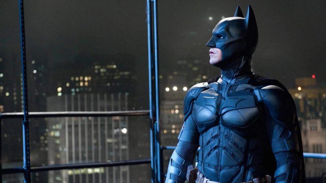 Batman Begins avec Christian Bale et réalisé par Christopher Nolan