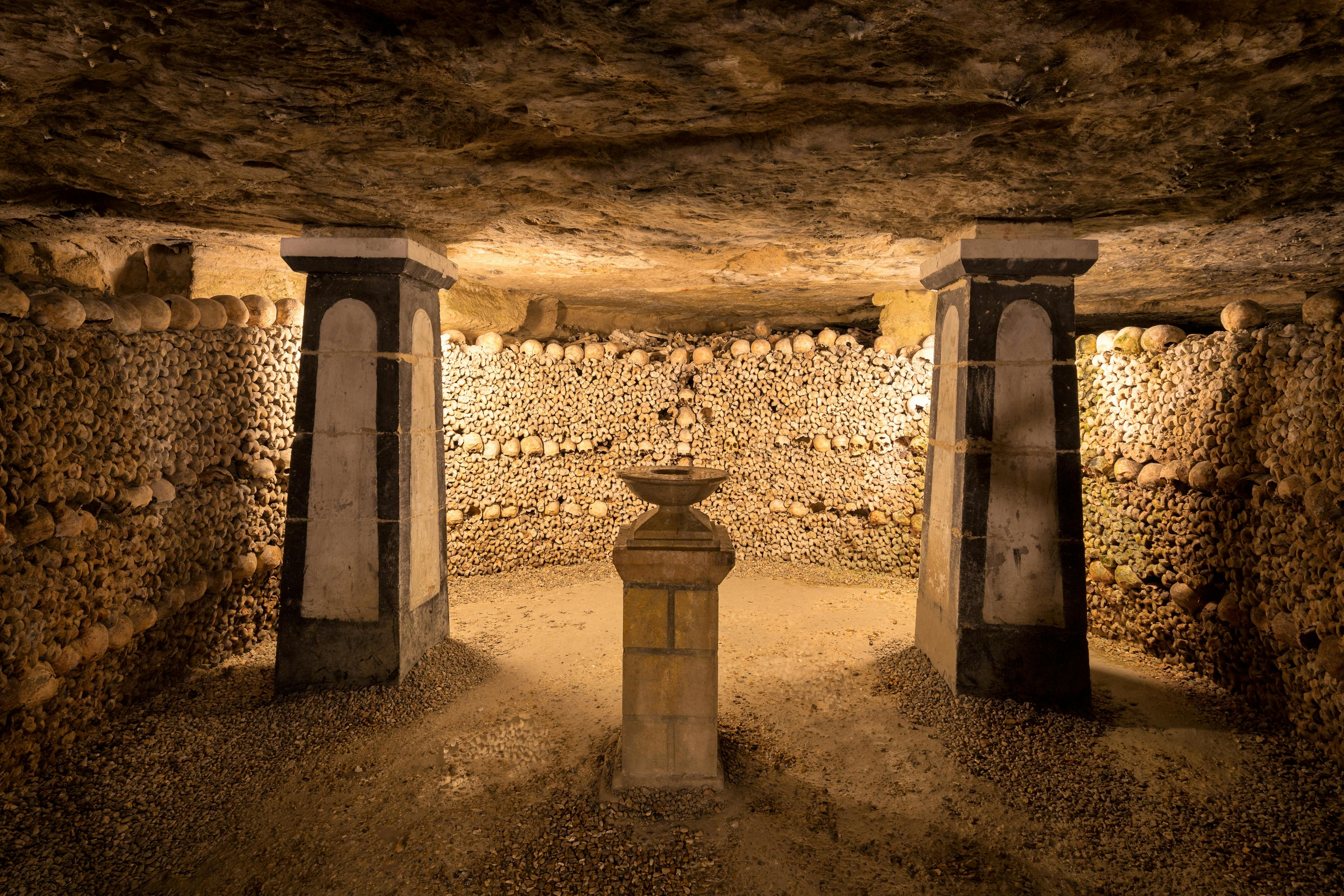 Catacombes de Paris : activité insolite