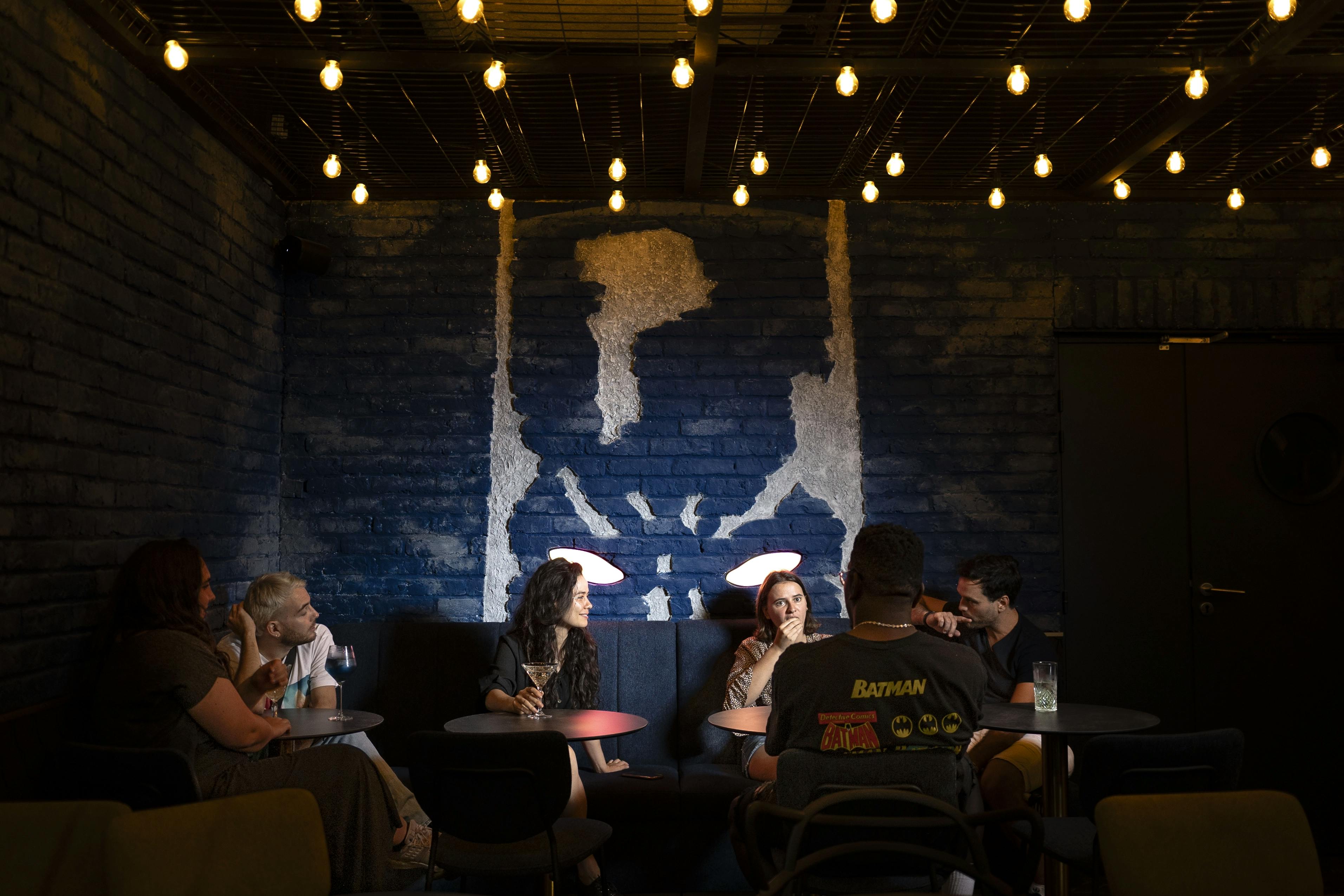 Batman : découvrez son restaurant immersif à Paris