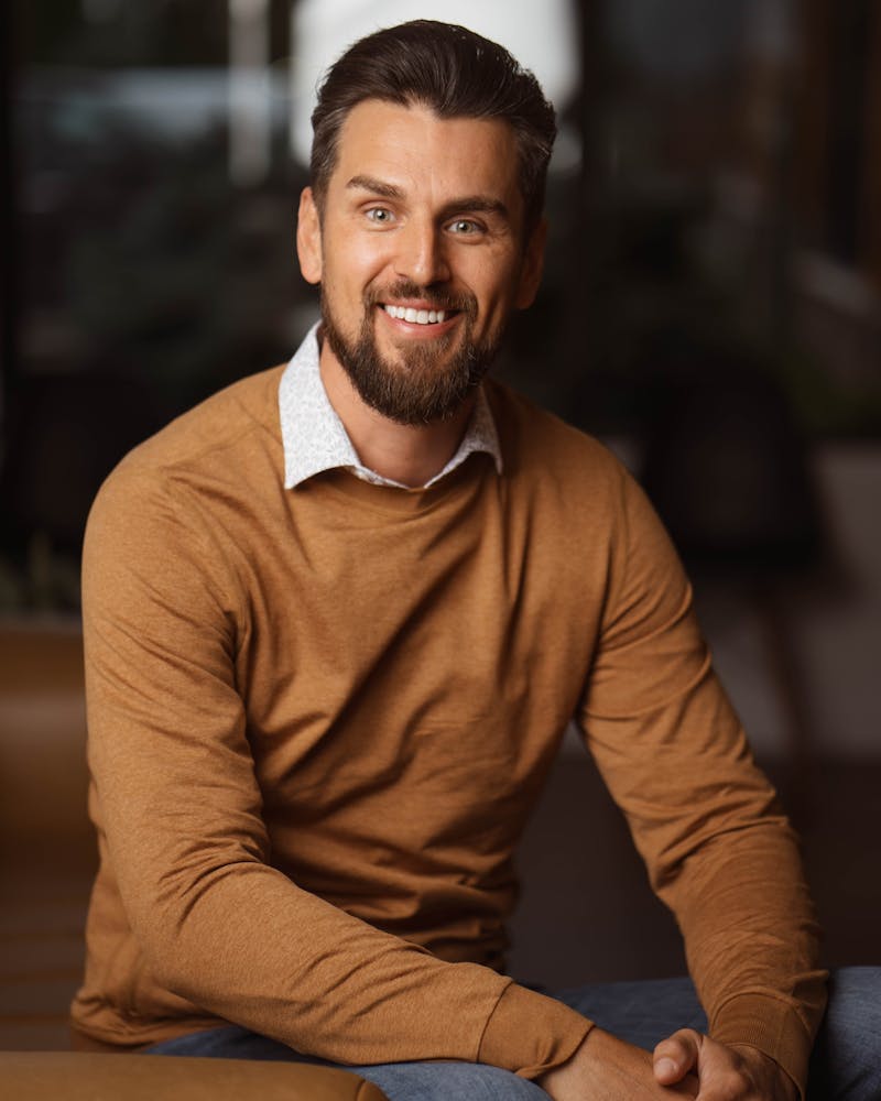 Jon Arnold of Rise Chiropractic