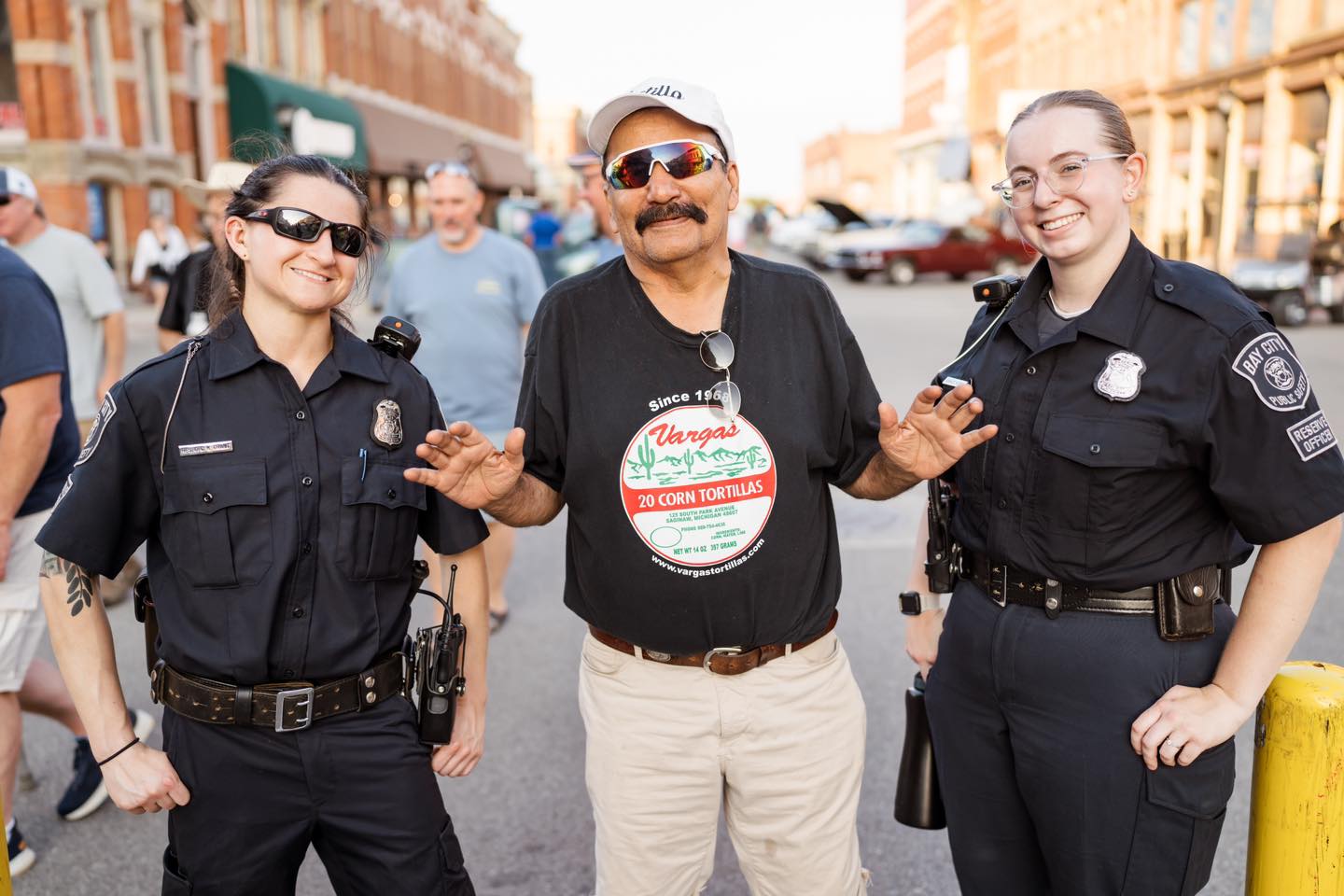 Bay City's Cool City Car Cruz