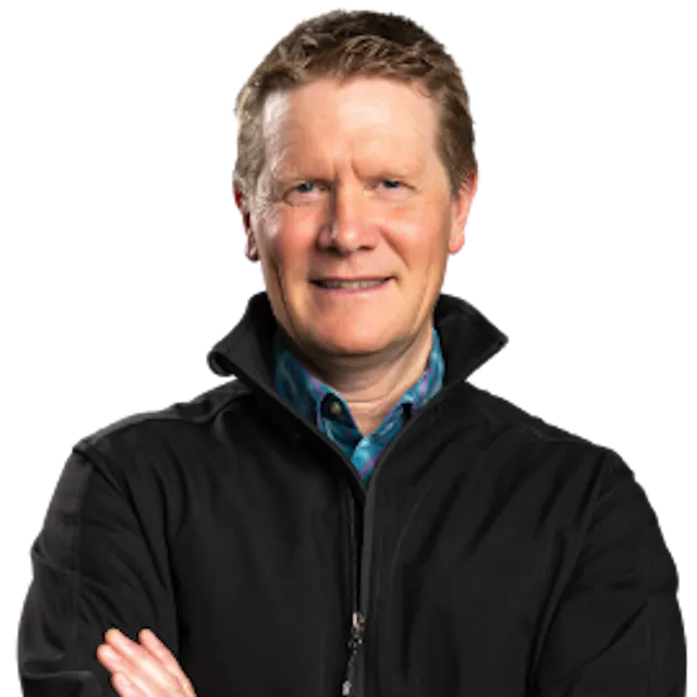 Photo of Gary Thorsteinson with his arms crossed 