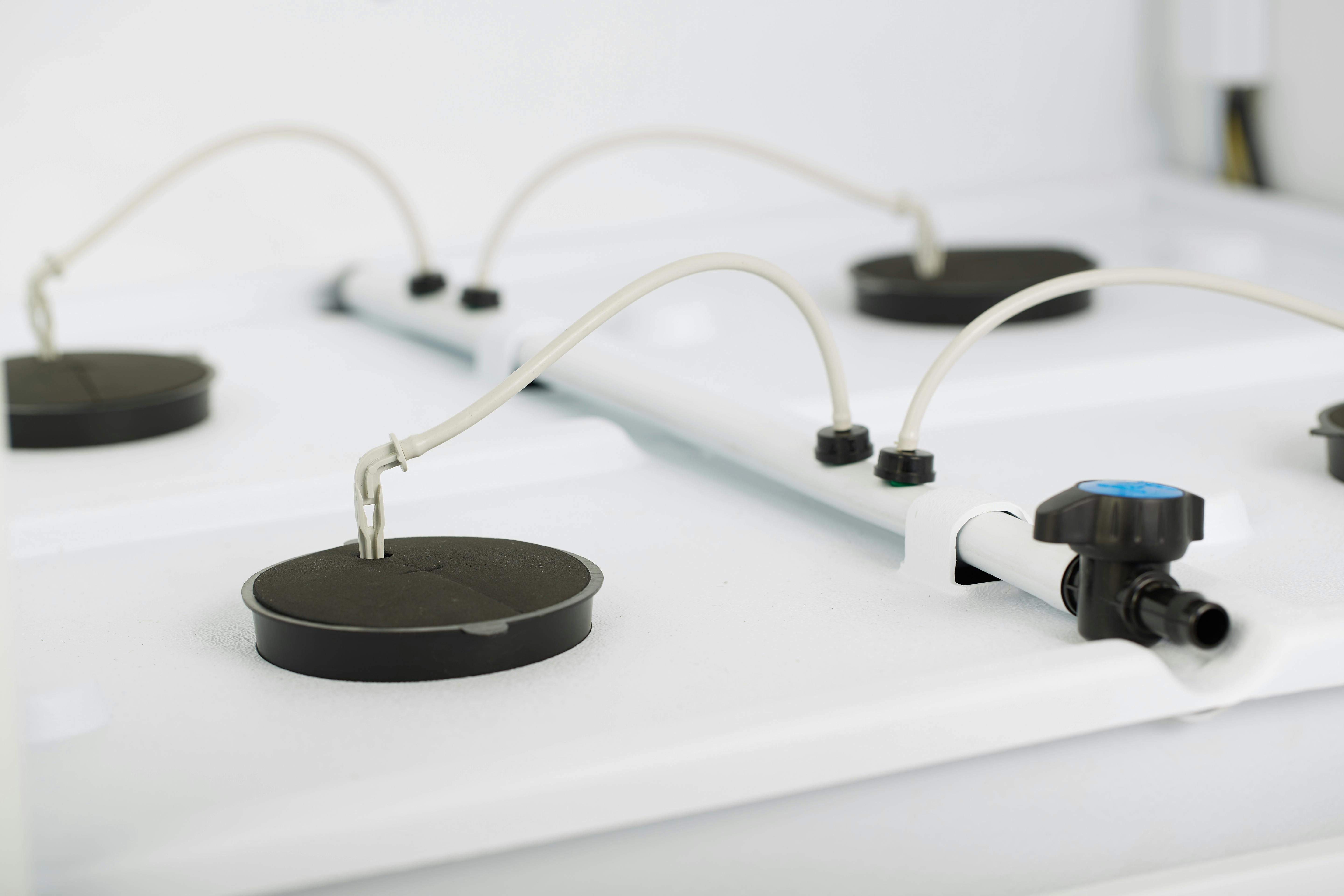 Close-up of the RoomMate Pro™ grow box’s stealth design