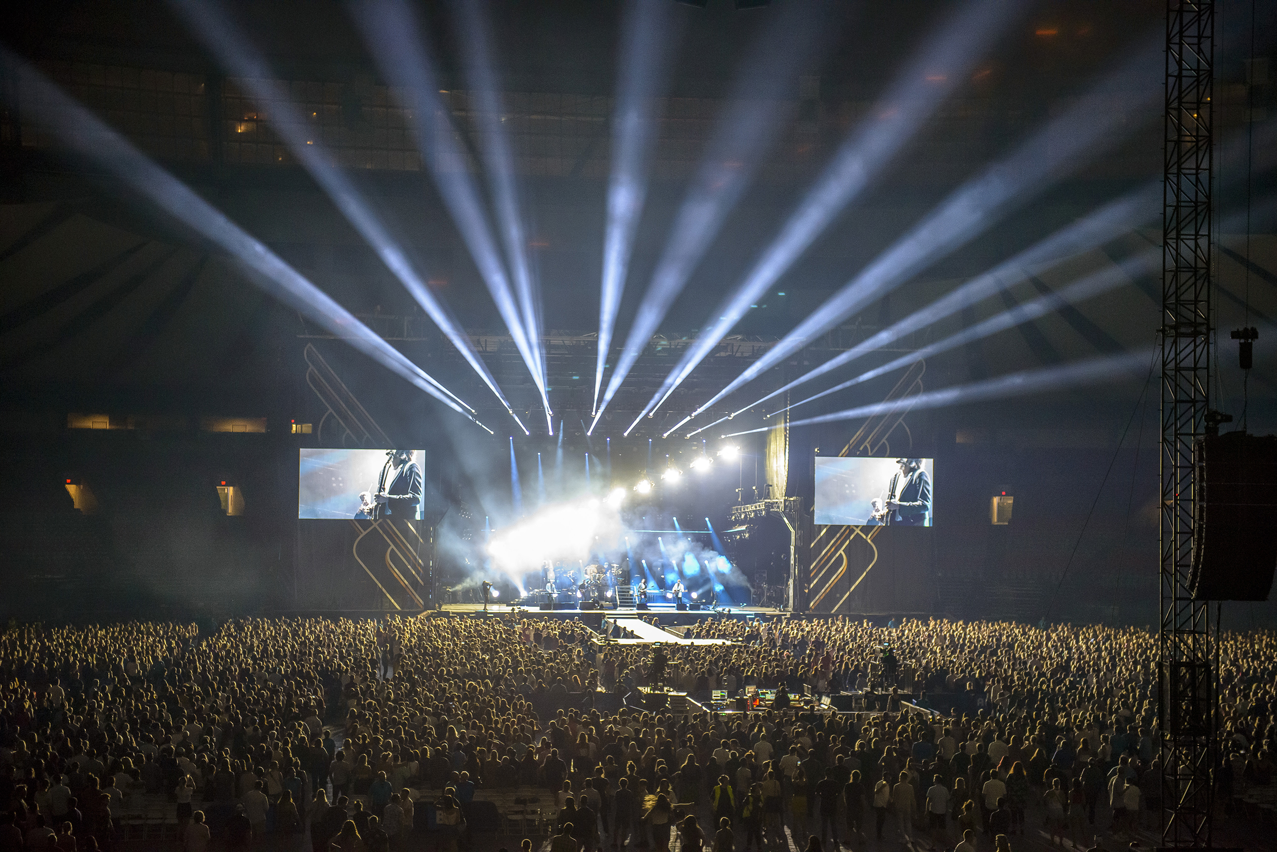 Northern Lights Display celebrates start of concert season with special