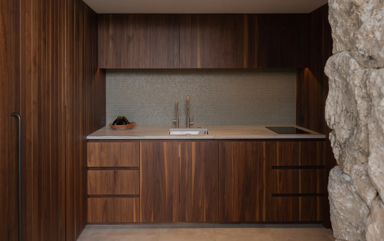 https://images.prismic.io/bct-website/1cda79a7-4412-4437-b2b4-2de9c7e1108c_BCT_Mairangi_Bay_House31.jpg?auto=compress,format