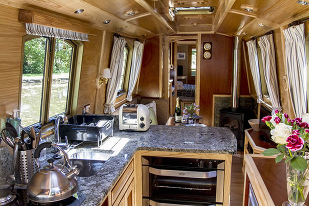 kitchen of a beacon park boat