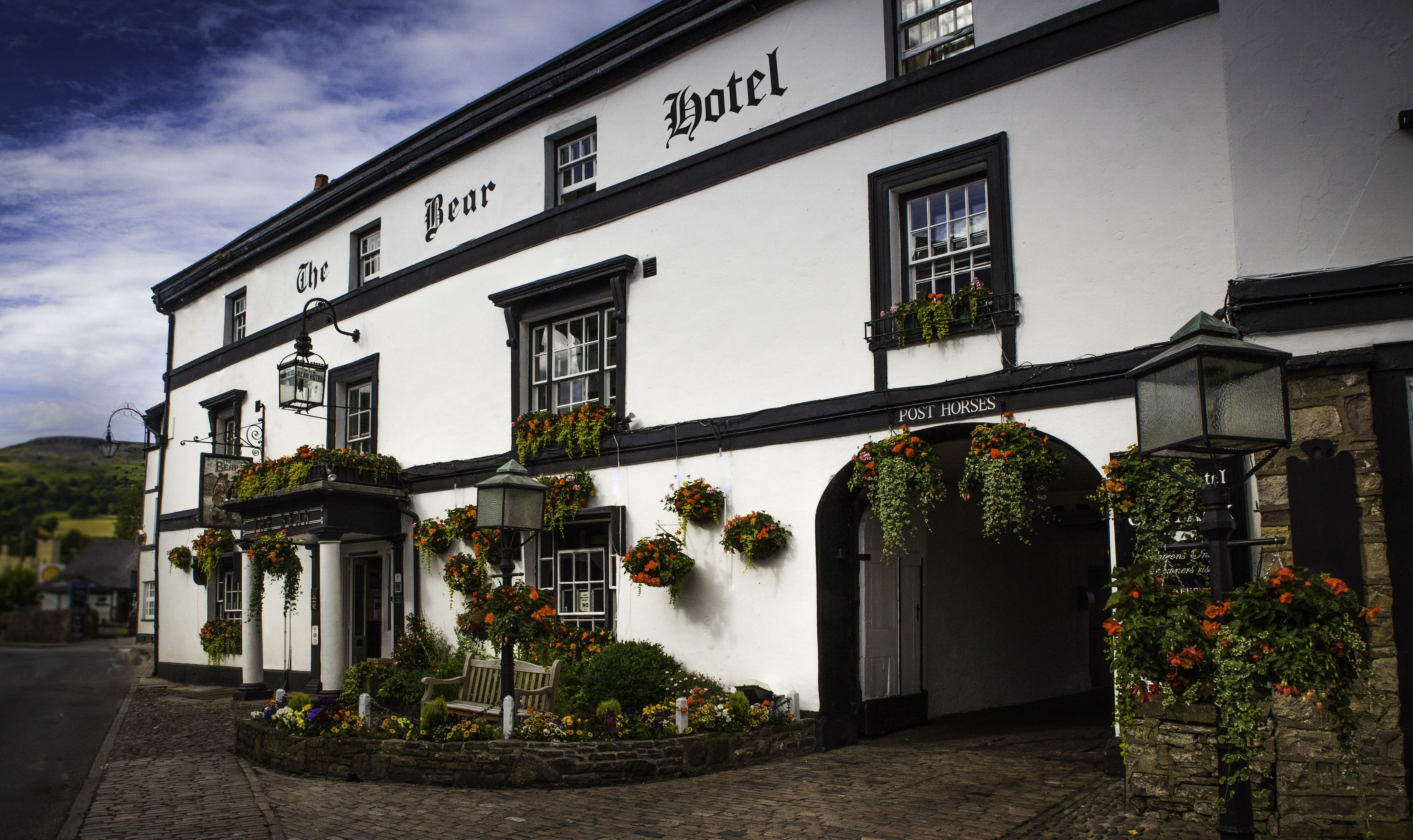 the bear hotel in crickhowell