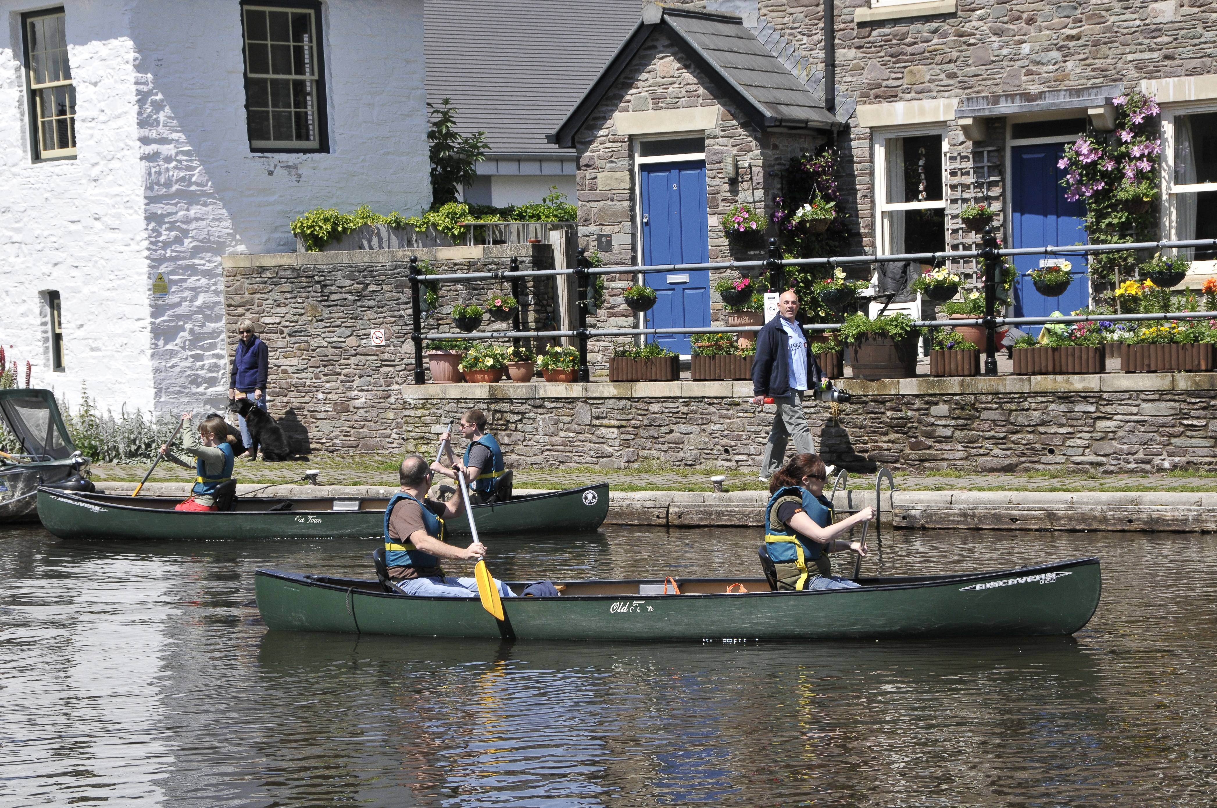 beacon park day canoe on the mon and brec canal