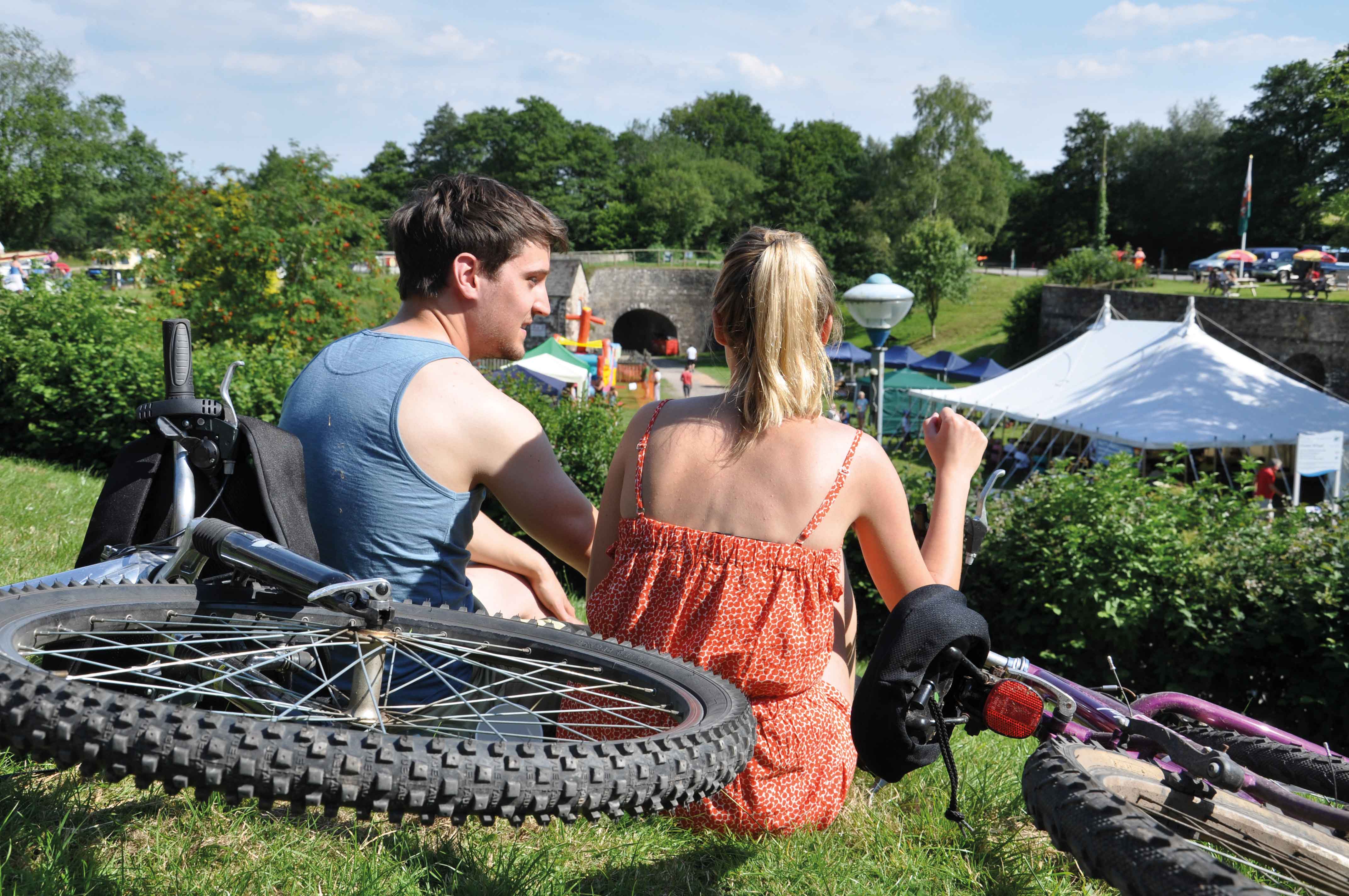cyclists take a break at goytre wharf