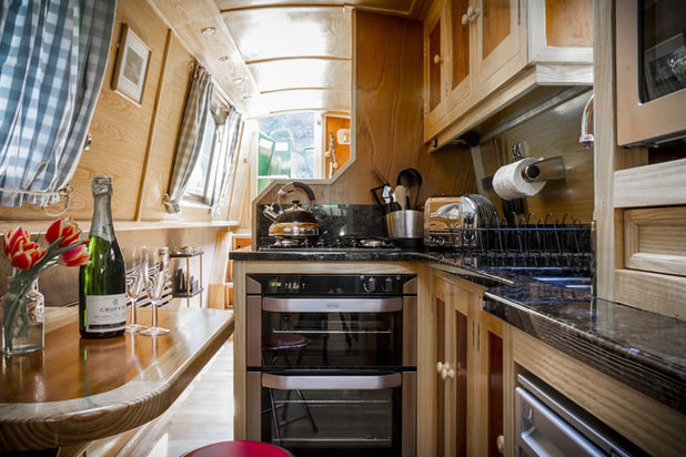 kitchen in a beacon park boat