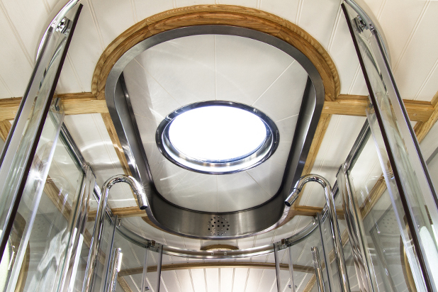 interior of beacon park boat wren shower