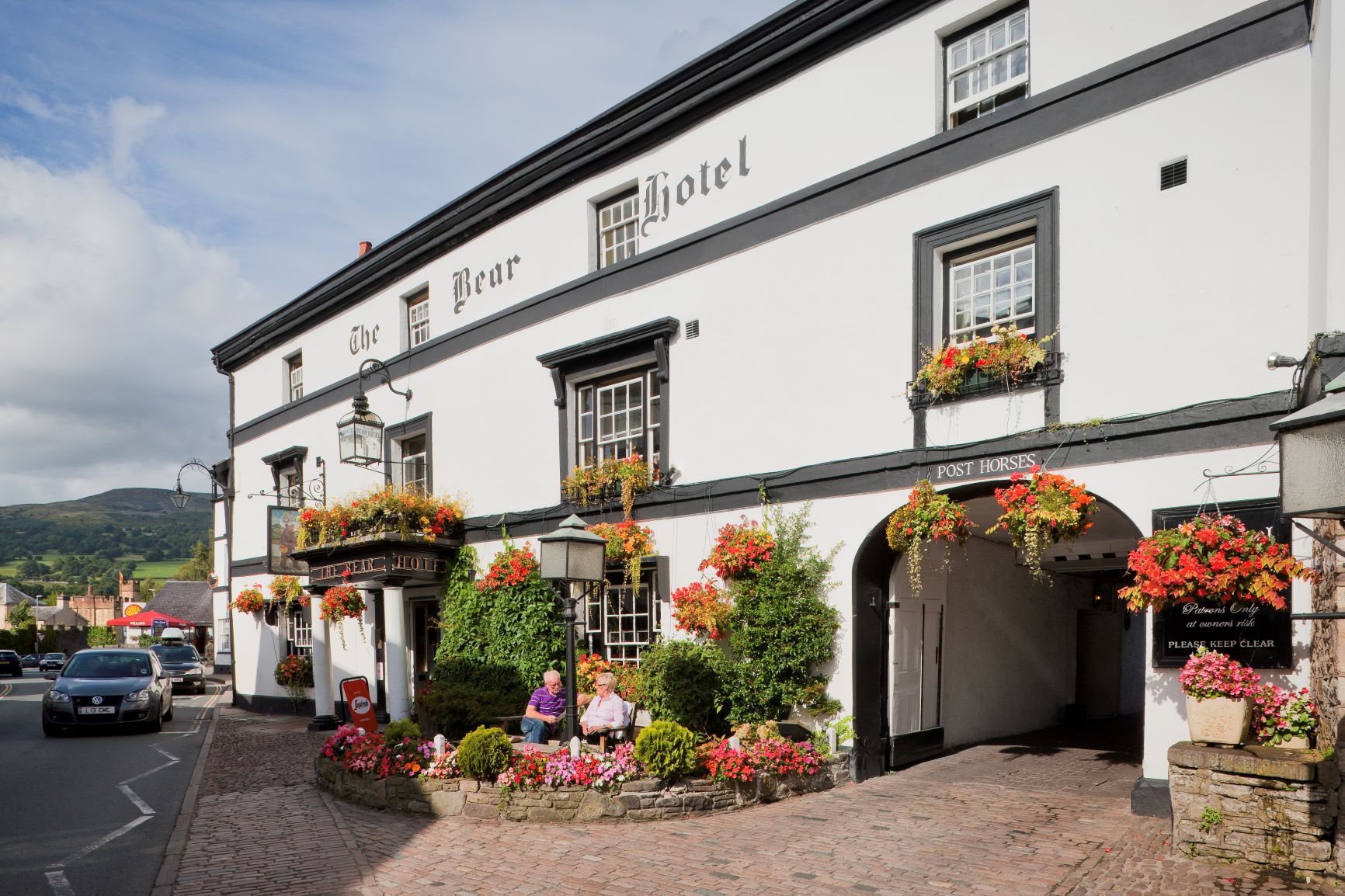 the bear hotel in crickhowell