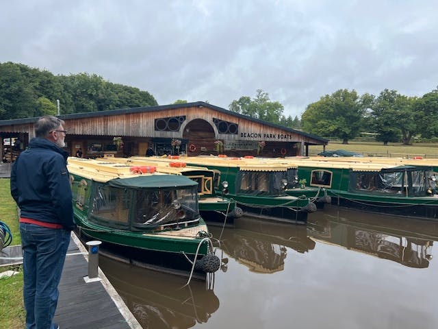 the beacon park boats boathouse at llangattock