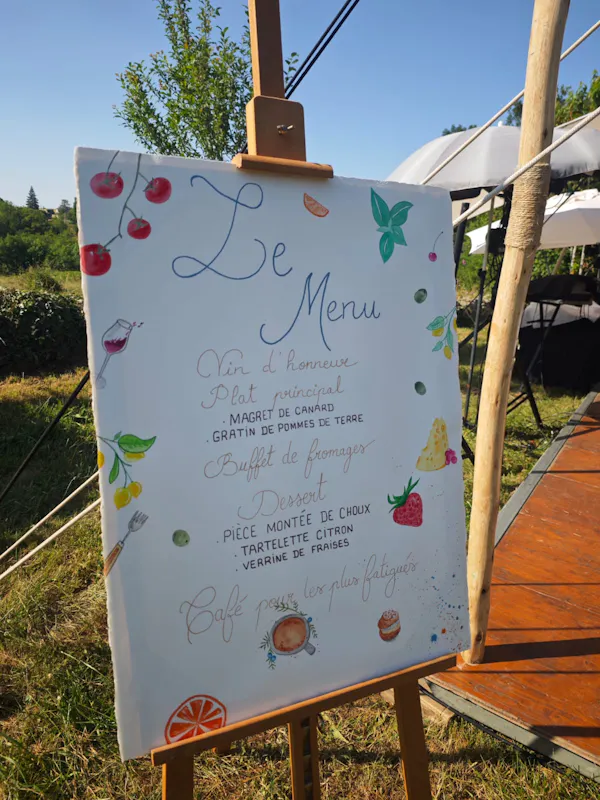 Menu mariage illustré sur chevalet