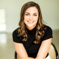Paula Faris