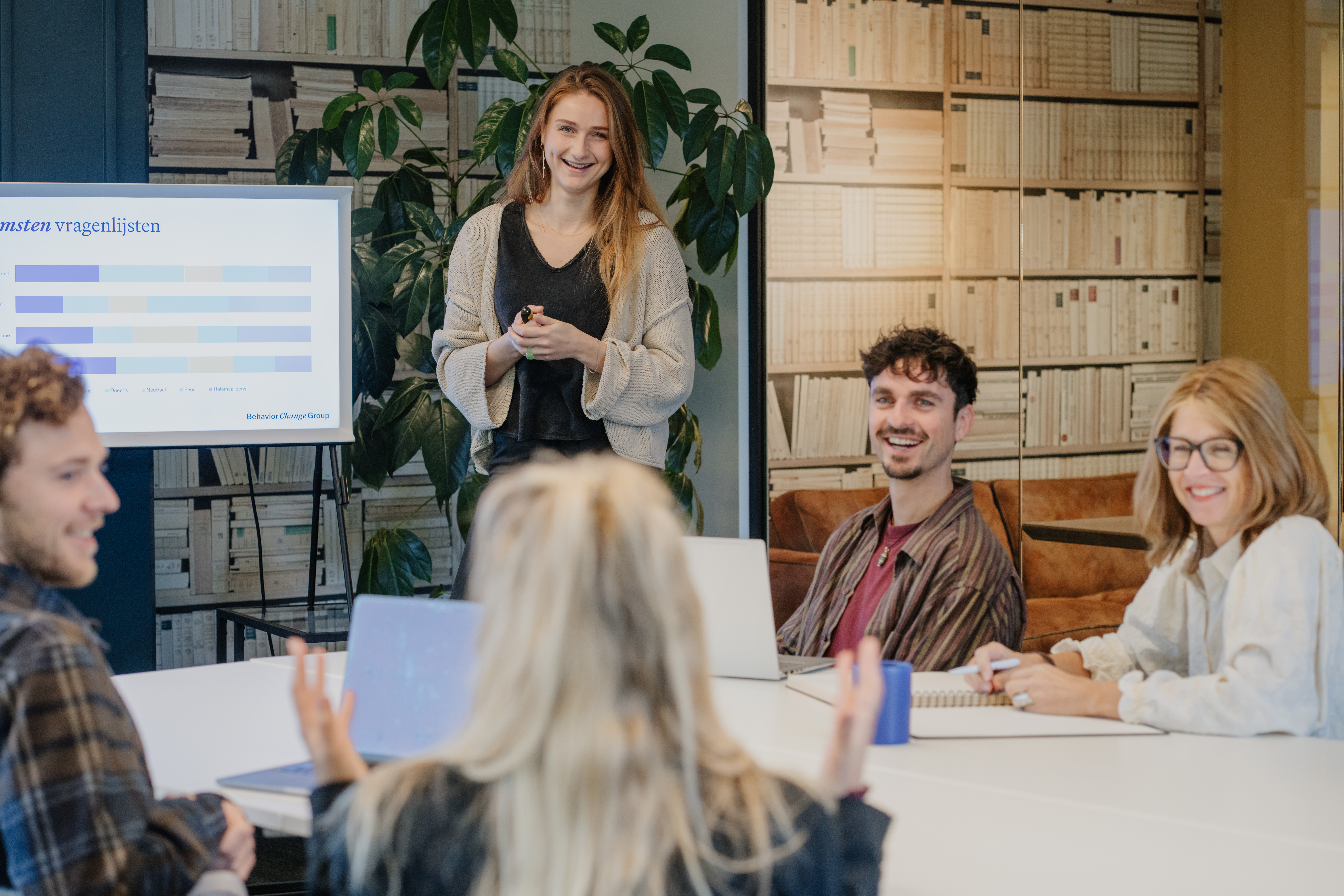 Afbeelding van een overleg met gedragsexperts