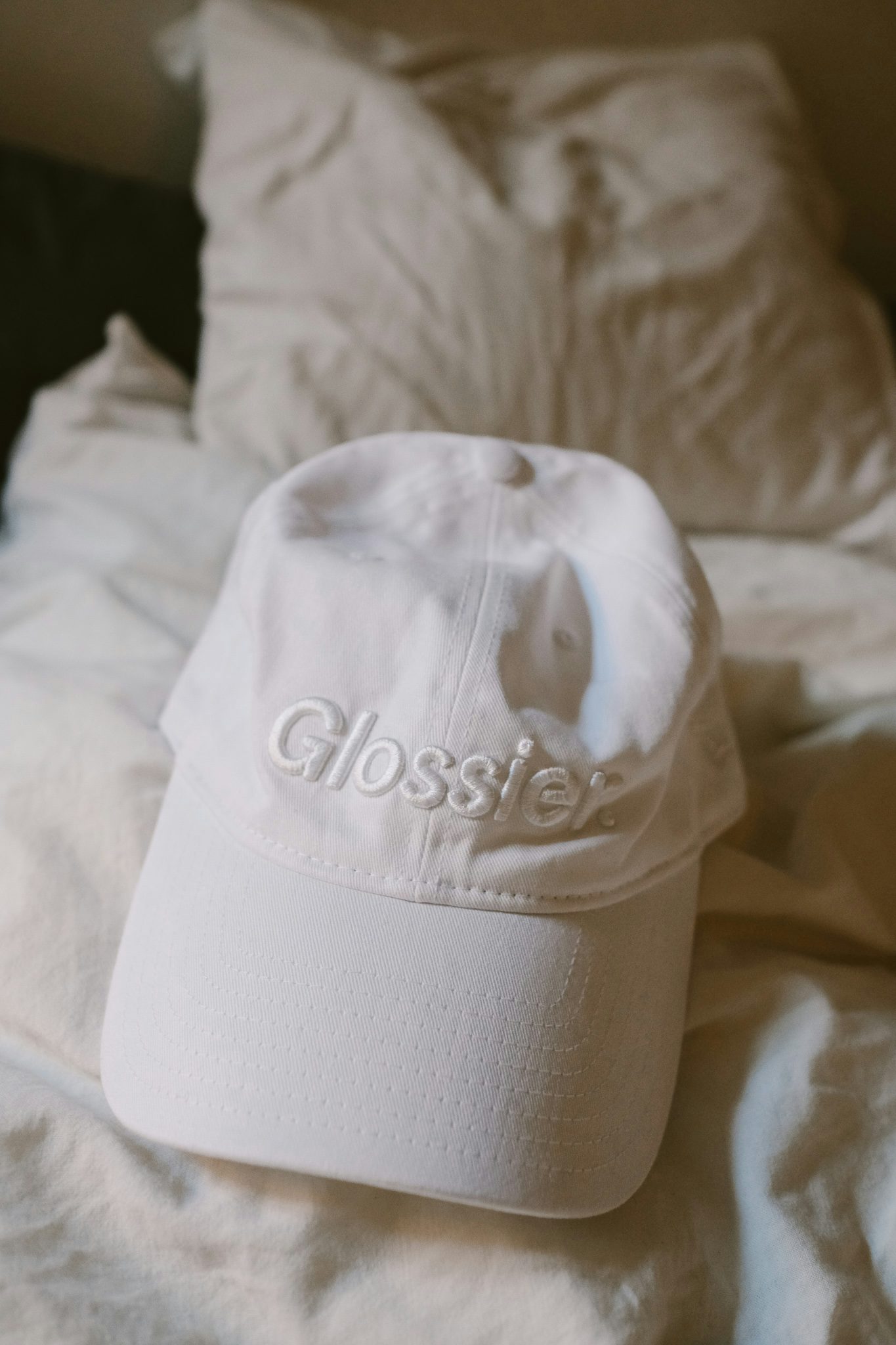 Beige-Beauty-Favoriten-Frequently-Used-Maerz-2020-Glossier-Cap